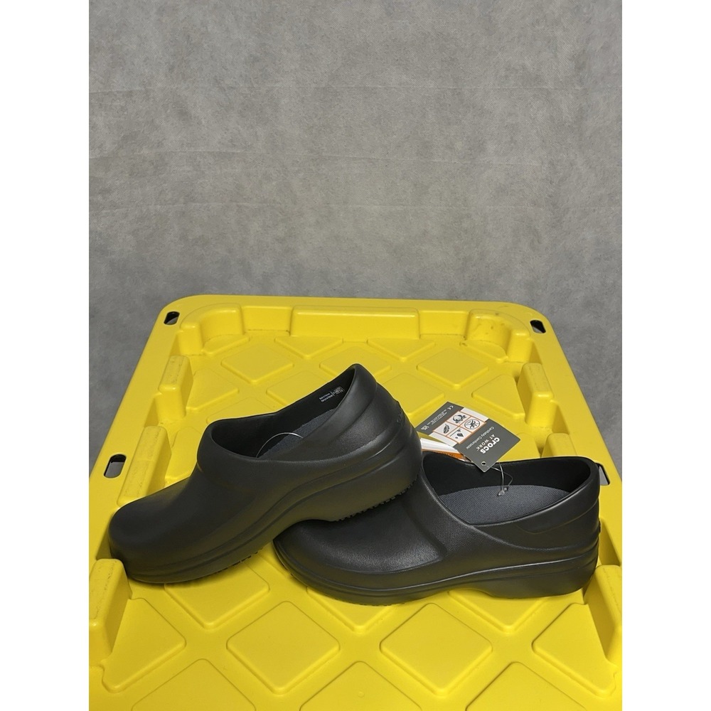 NWT Crocs Neria Pro II Work Clog Black Women's Size 9 Slip-On Professional Shoes - Picture 5 of 11